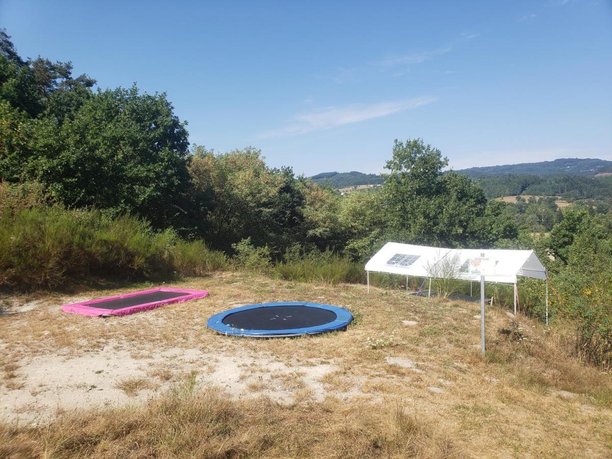 Camping La Vallee Verte Ambert Exterior photo